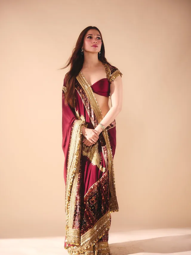 উৎসবের সাজে এই স্টাইল অনুসরণ করা যেতে পারে।