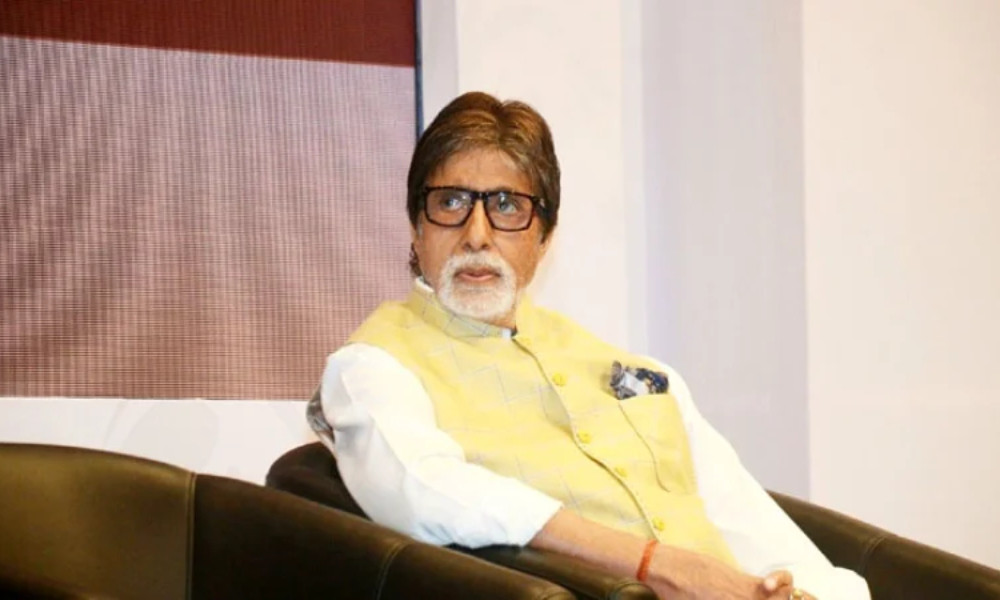কাজের চাপে ঘুমোতে পারছেন না অমিতাভ বচ্চন, হাঁটুতেও চোট