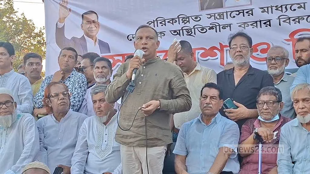 সরকার পতনের ষড়যন্ত্র ও প্রধানমন্ত্রীর দেশে ফেরার ঘোষণার মধ্যে যোগসূত্র আছে: প্রতিমন্ত্রী