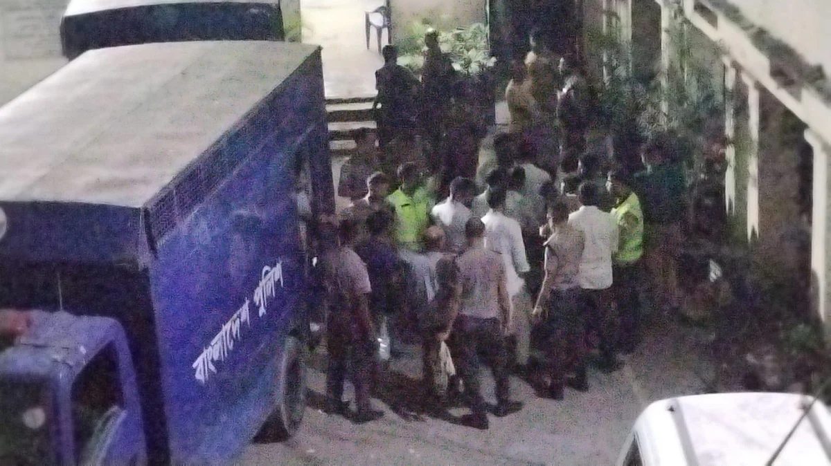 গুলিস্তানে জাসদ কার্যালয় থেকে ২৭ জন গ্রেপ্তার, ২৬২ জন মুক্তি