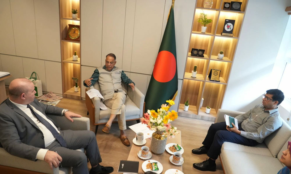এলএনজি-এলপিজি খাতে সহযোগিতা বাড়াতে বাংলাদেশ-আলজেরিয়ার আলোচনা