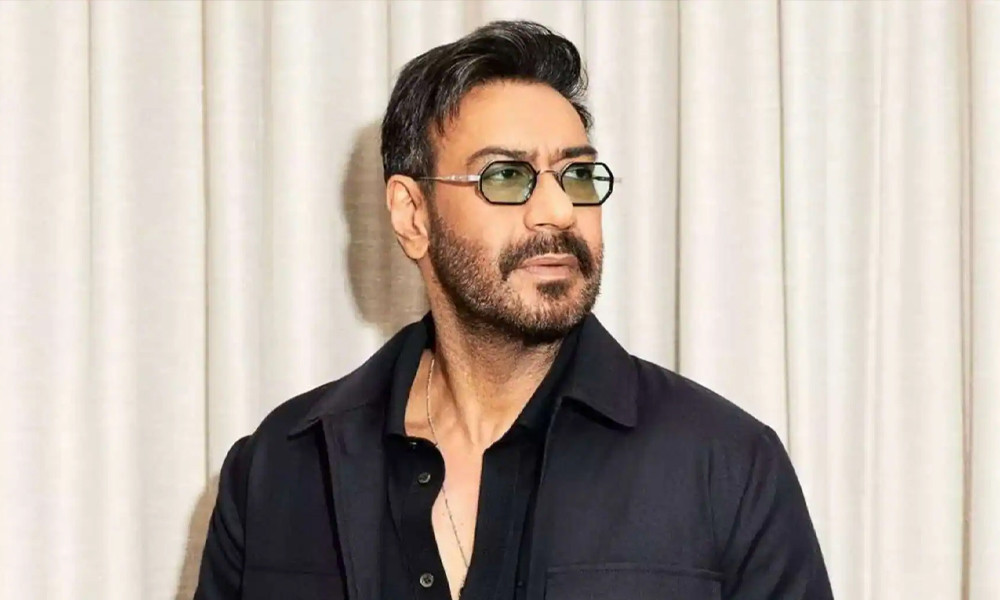অজয় দেবগনের জুহুর বাংলোয় স্যালঁ-স্পা নির্মাণে আইনি জটিলতা, বিএমসির নোটিশ