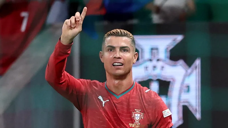 রোনালদো: গোল সংখ্যাই আমার শ্রেষ্ঠত্বের প্রমাণ