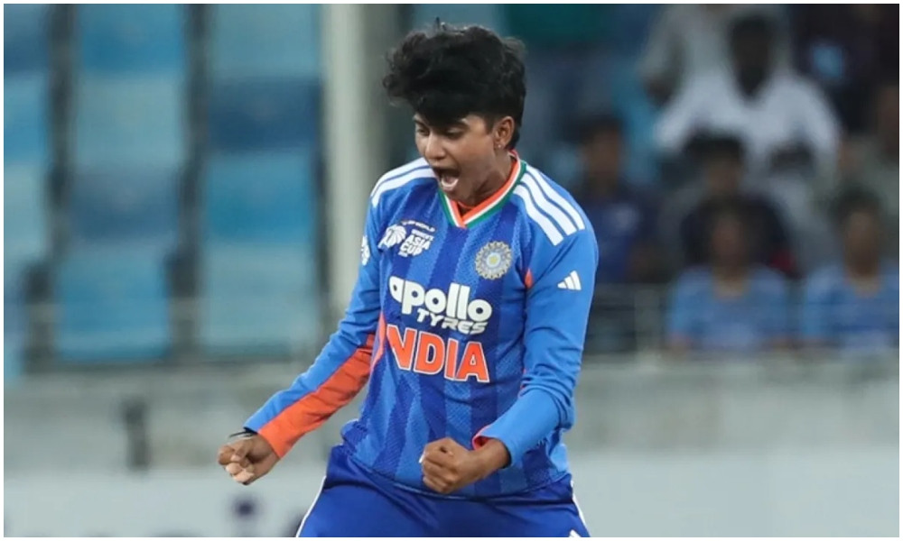 আইসিসি নারী টি-টোয়েন্টি বোলিং র্যাংকিংয়ে নতুন বিশ্বরেকর্ড গড়লেন ভারতের শ্রী চারানি