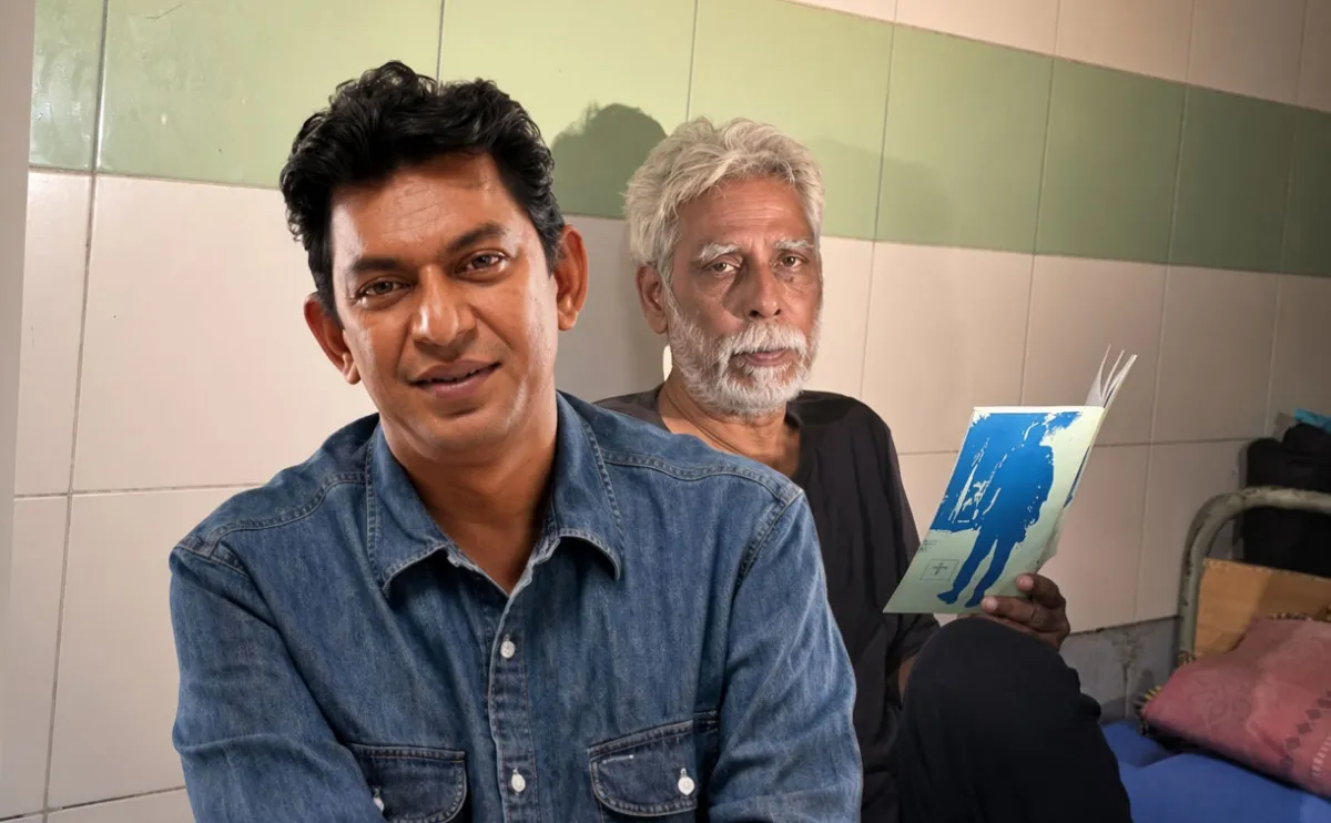 অসুস্থ কবি রিফাত চৌধুরীর পাশে দাঁড়ালেন চঞ্চল চৌধুরী, চিকিৎসার জন্য আহ্বান
