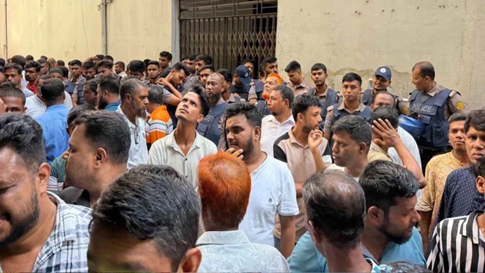 জাসদ কার্যালয়ে অভিযান, ঢাকা মহানগর পুলিশ কর্তৃক আওয়ামী লীগ নেতাকর্মী আটক