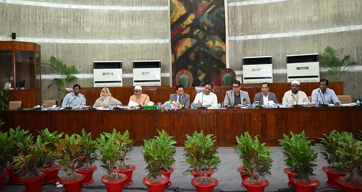 বসুন্ধরা আবাসিক এলাকার নিয়ন্ত্রণ কার? প্রশ্ন তুলল সরকারি কমিটি