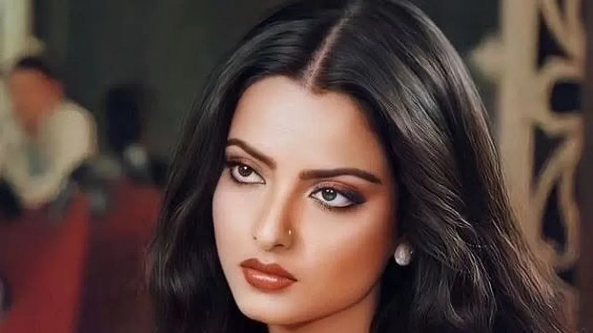 বলিউডের চিরসবুজ রেখা আজ ৭৩-এ