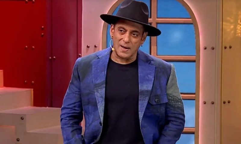 ‘পঞ্চায়েত’ খ্যাত আসিফ খানের পুরুষত্ব ও গোঁফ নিয়ে মন্তব্য, বিগ বস ২০ ঘরে বিতর্ক