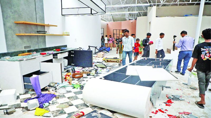 জমি বিরোধের জেরে রাজধানীতে দুই স্থানে সশস্ত্র হামলা ও ভাঙচুর