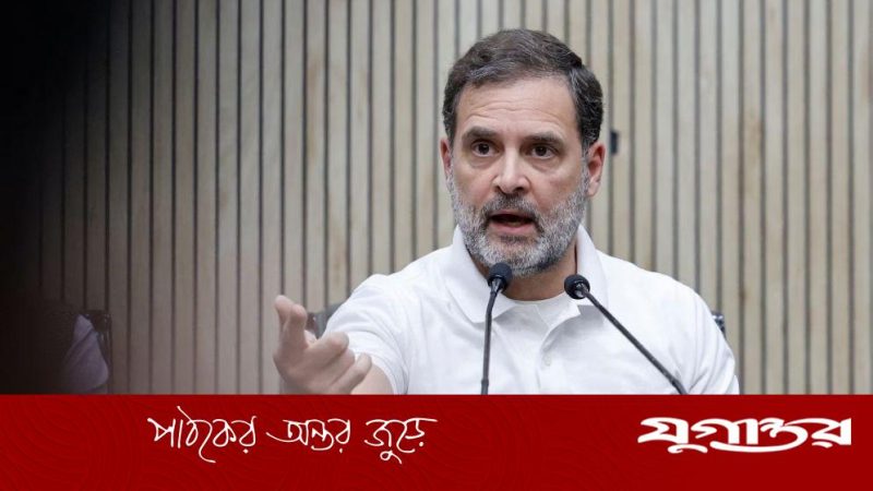 রাস্তার কাজ নিয়ে প্রশ্ন করায় যুবককে চড় মারার অভিযোগ দিল্লির উপমুখ্যমন্ত্রীর বিরুদ্ধে, রাজনৈতিক বিতর্ক তুঙ্গে