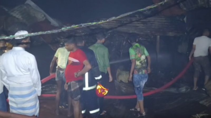 টঙ্গীতে জুটের গোডাউনে অগ্নিকাণ্ড, ফায়ার সার্ভিসের চেষ্টায় নিয়ন্ত্রণে