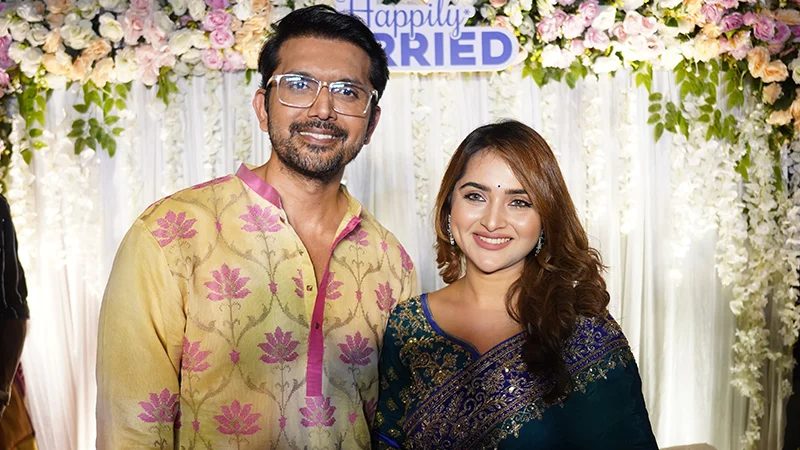 বিবাহিত জীবনের গল্প নিয়ে জাহিদ প্রীতমের নতুন ওয়েব ফিল্ম ‘হ্যাপিলি ম্যারিড’