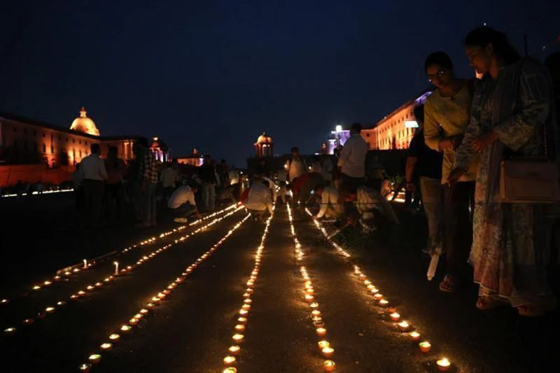 আইআইএম জম্মু বিতর্ক: প্রদীপ জ্বালানো বাধ্যতামূলক ও জরিমানা নিয়ে তোলপাড়